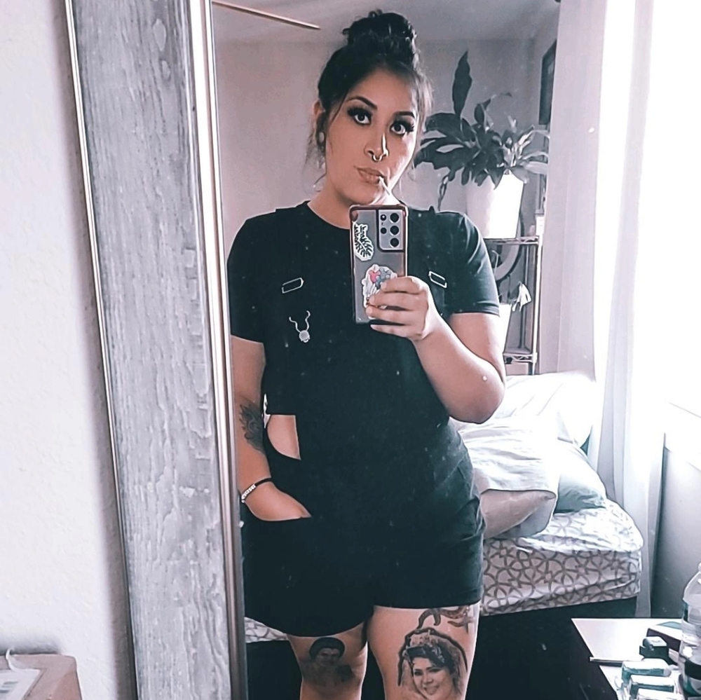 Meet your Posher, Viridiana